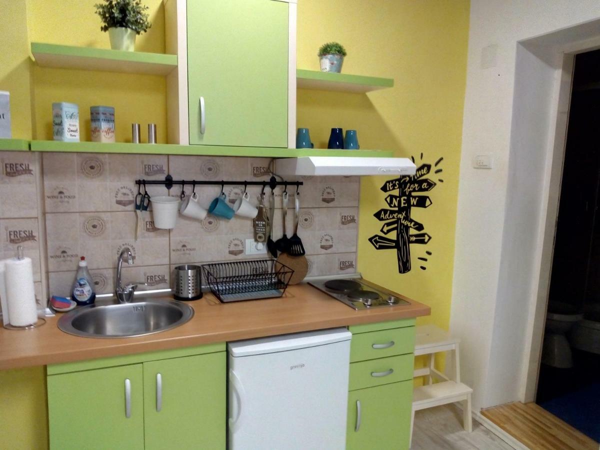 Studio Jolie Lejlighed Novi Sad Eksteriør billede