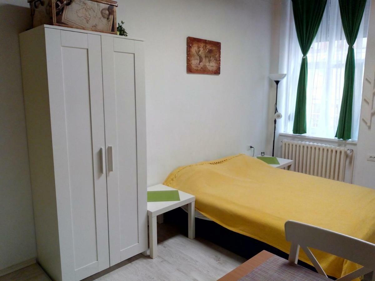 Studio Jolie Lejlighed Novi Sad Eksteriør billede